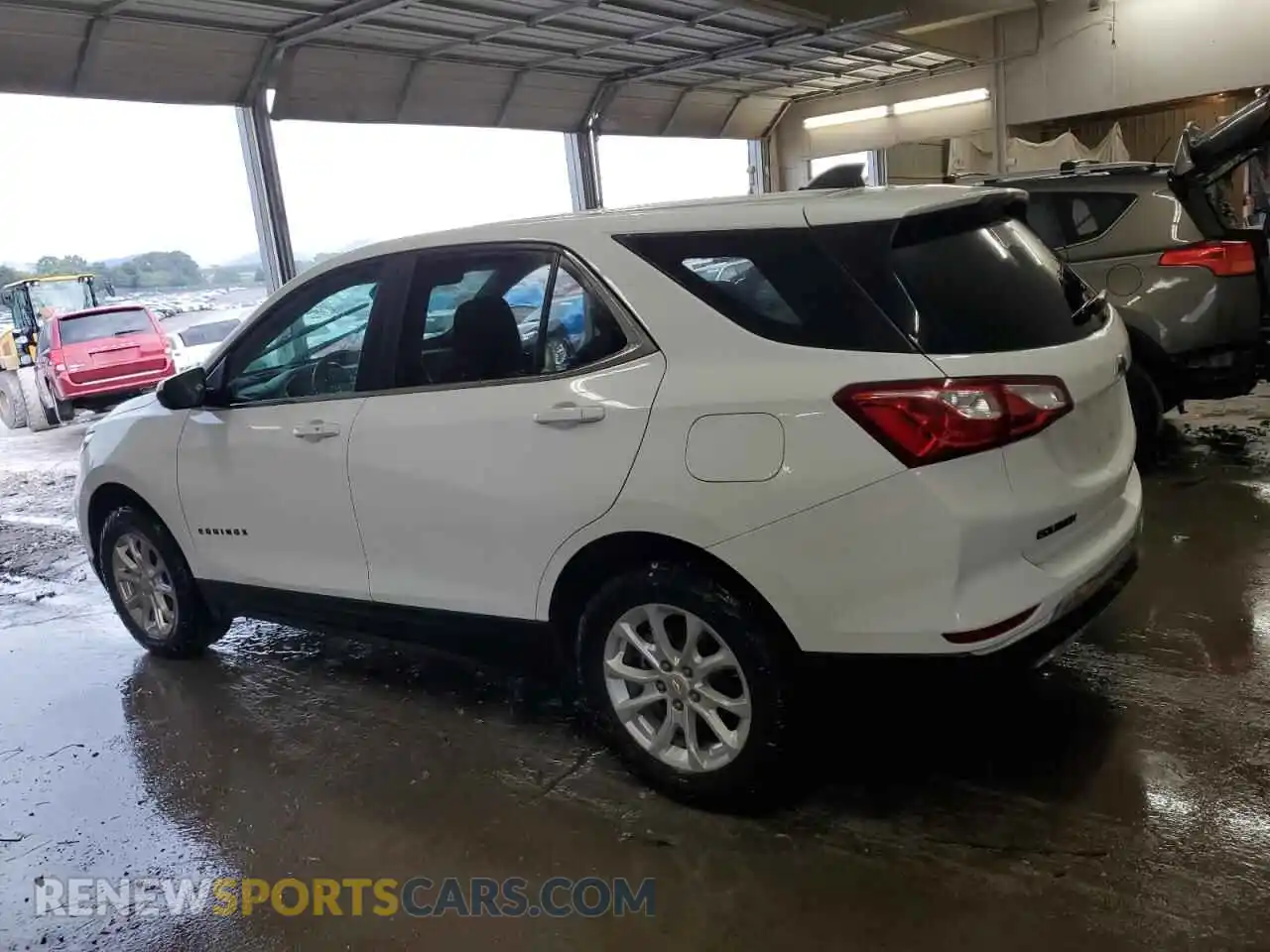 2 Photograph of a damaged car 3GNAXUEV0MS147503 CHEVROLET EQUINOX 2021