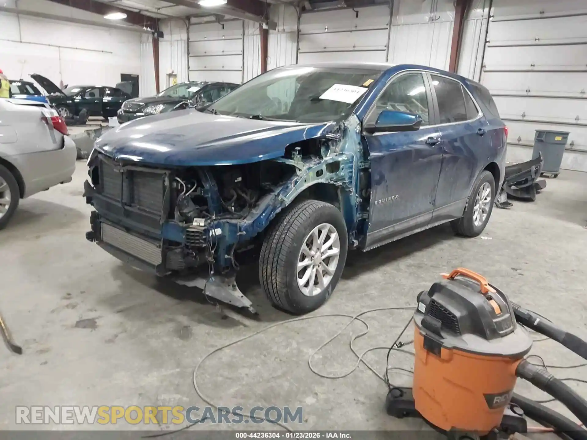 2 Photograph of a damaged car 3GNAXUEV2ML326958 CHEVROLET EQUINOX 2021