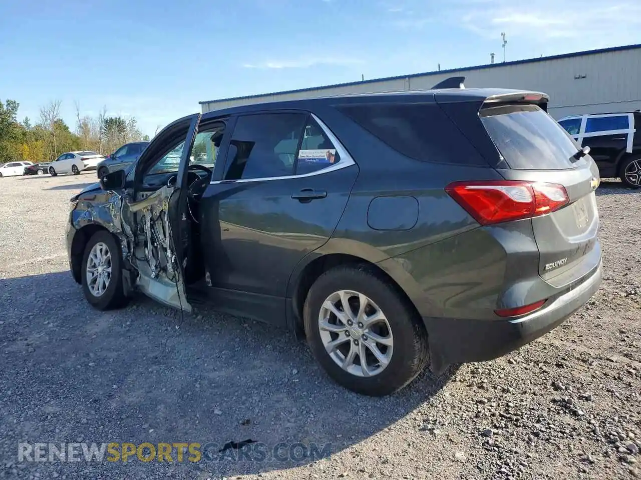 2 fotografías del automóvil dañado 3GNAXUEV2ML330489 CHEVROLET EQUINOX 2021
