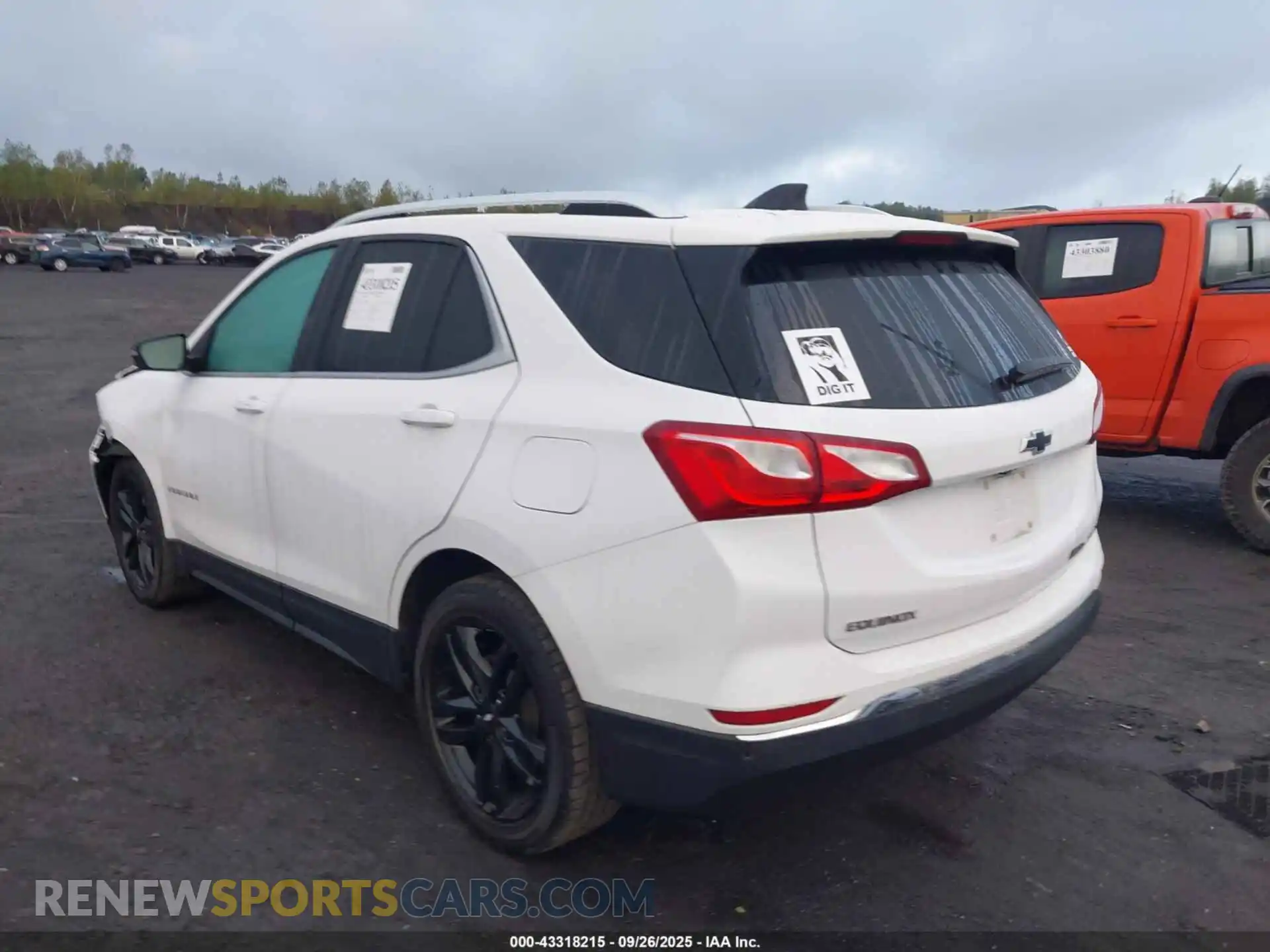 3 Фотография поврежденного автомобиля 3GNAXUEV2ML368546 CHEVROLET EQUINOX 2021