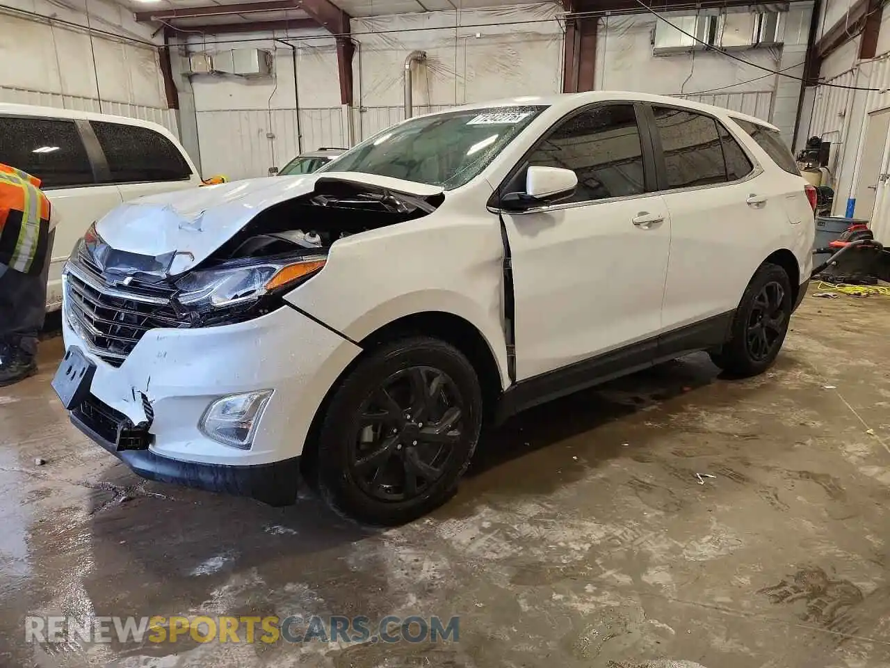 1 Фотография поврежденного автомобиля 3GNAXUEV2MS111876 CHEVROLET EQUINOX 2021