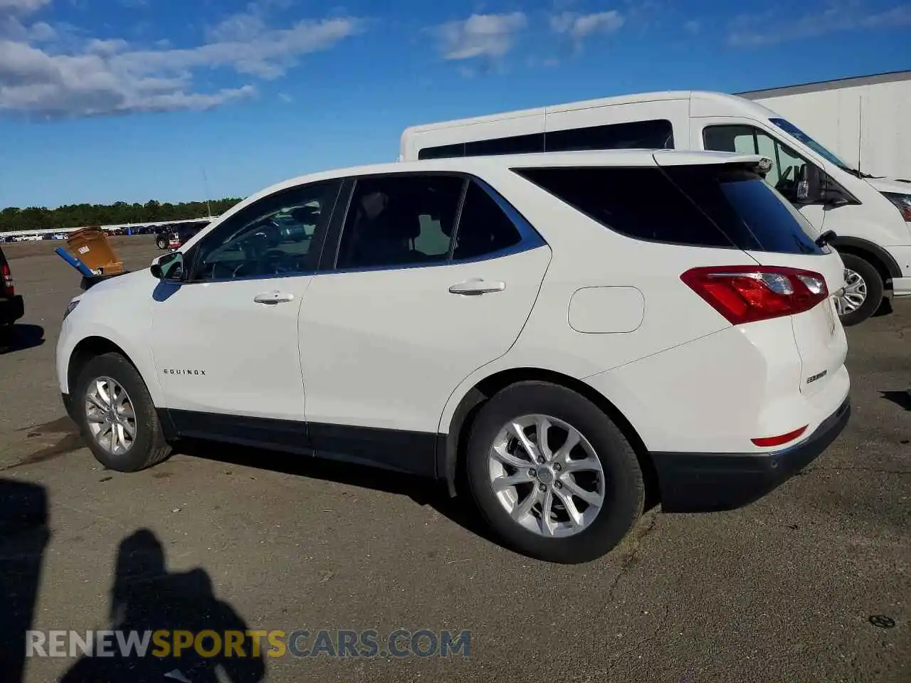 2 fotografías del automóvil dañado 3GNAXUEV2MS119072 CHEVROLET EQUINOX 2021
