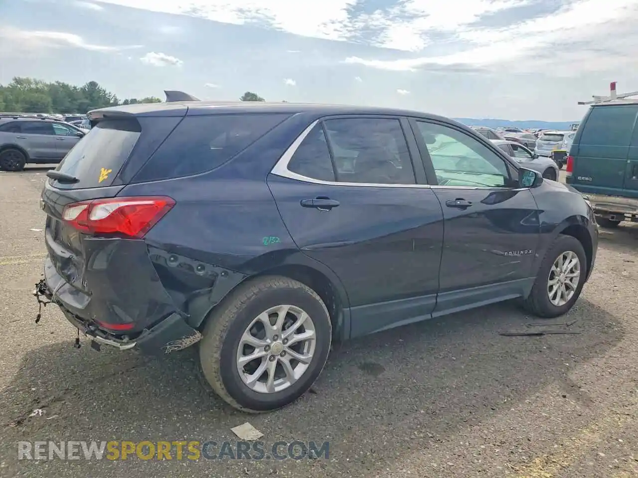 3 fotografías del automóvil dañado 3GNAXUEV3MS121008 CHEVROLET EQUINOX 2021