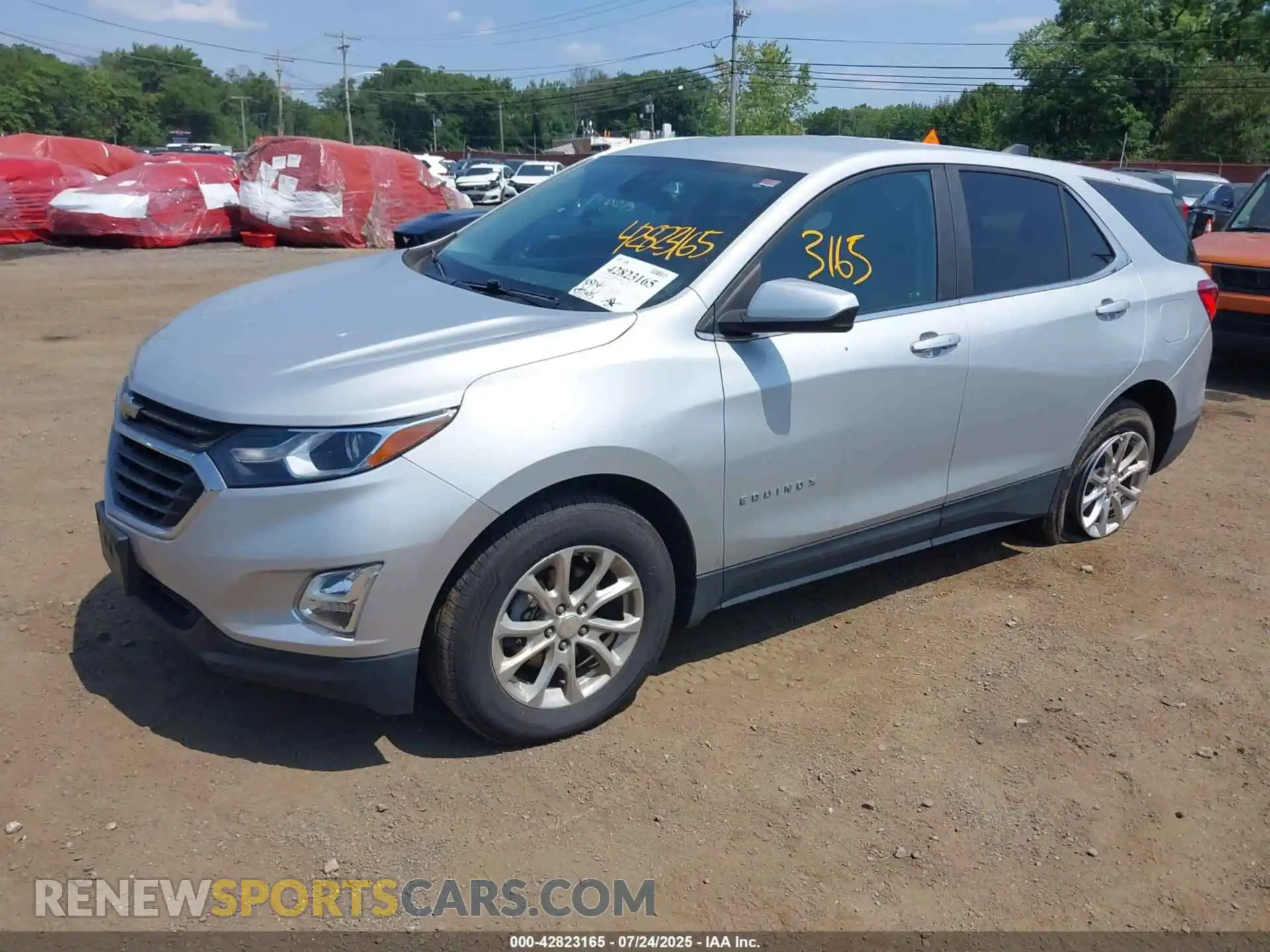 2 Photograph of a damaged car 3GNAXUEV4ML369911 CHEVROLET EQUINOX 2021