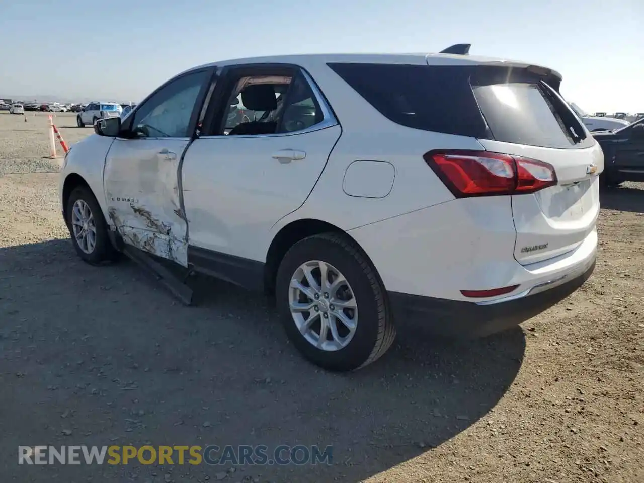 2 Photograph of a damaged car 3GNAXUEV6MS132939 CHEVROLET EQUINOX 2021