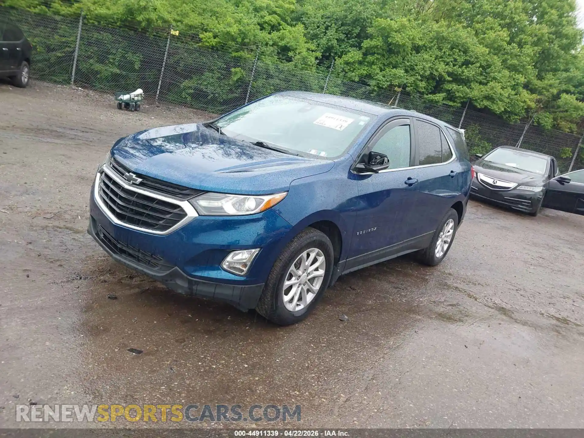 2 Photograph of a damaged car 3GNAXUEV7ML305846 CHEVROLET EQUINOX 2021