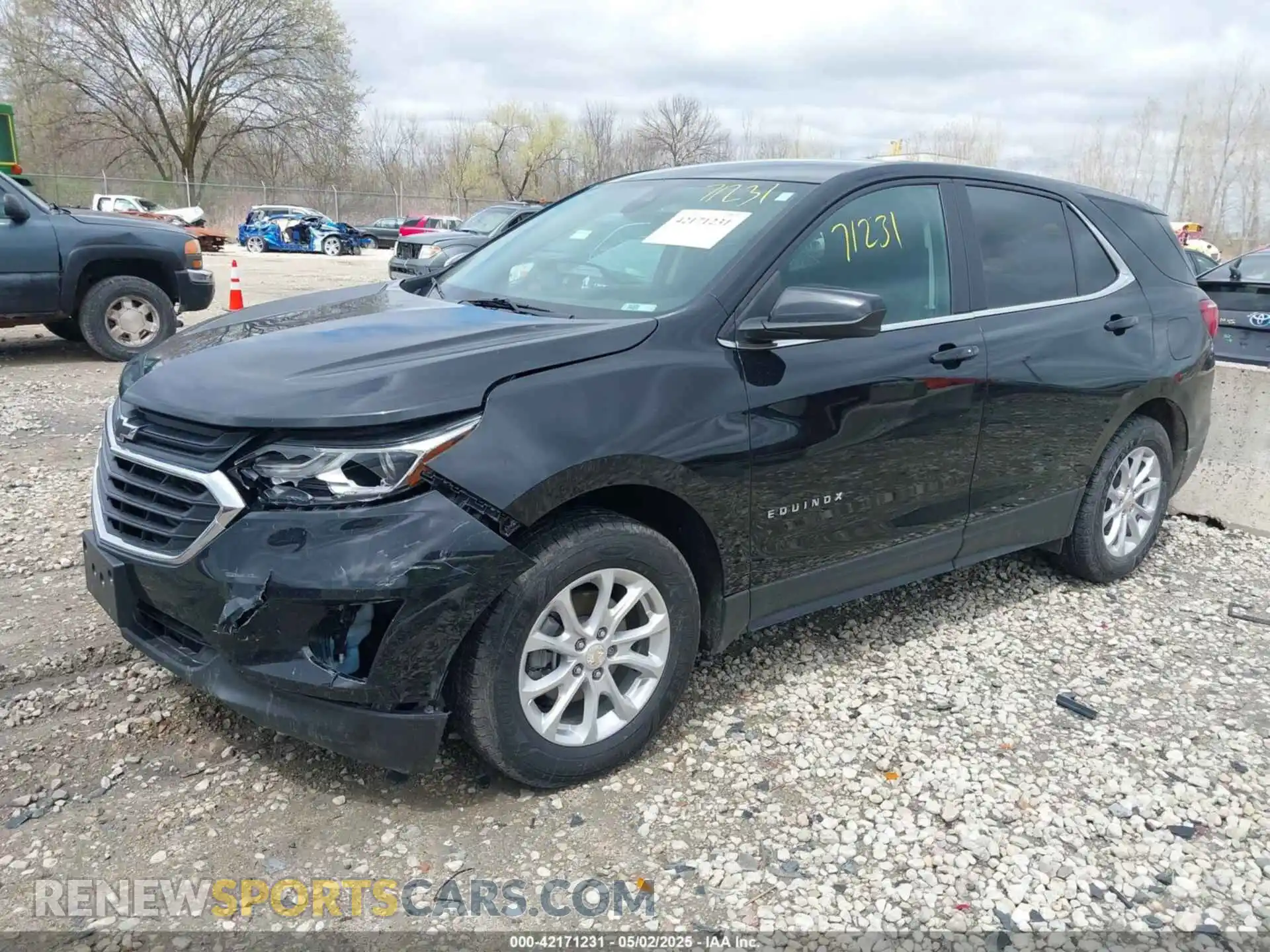 2 Photograph of a damaged car 3GNAXUEV7ML336725 CHEVROLET EQUINOX 2021