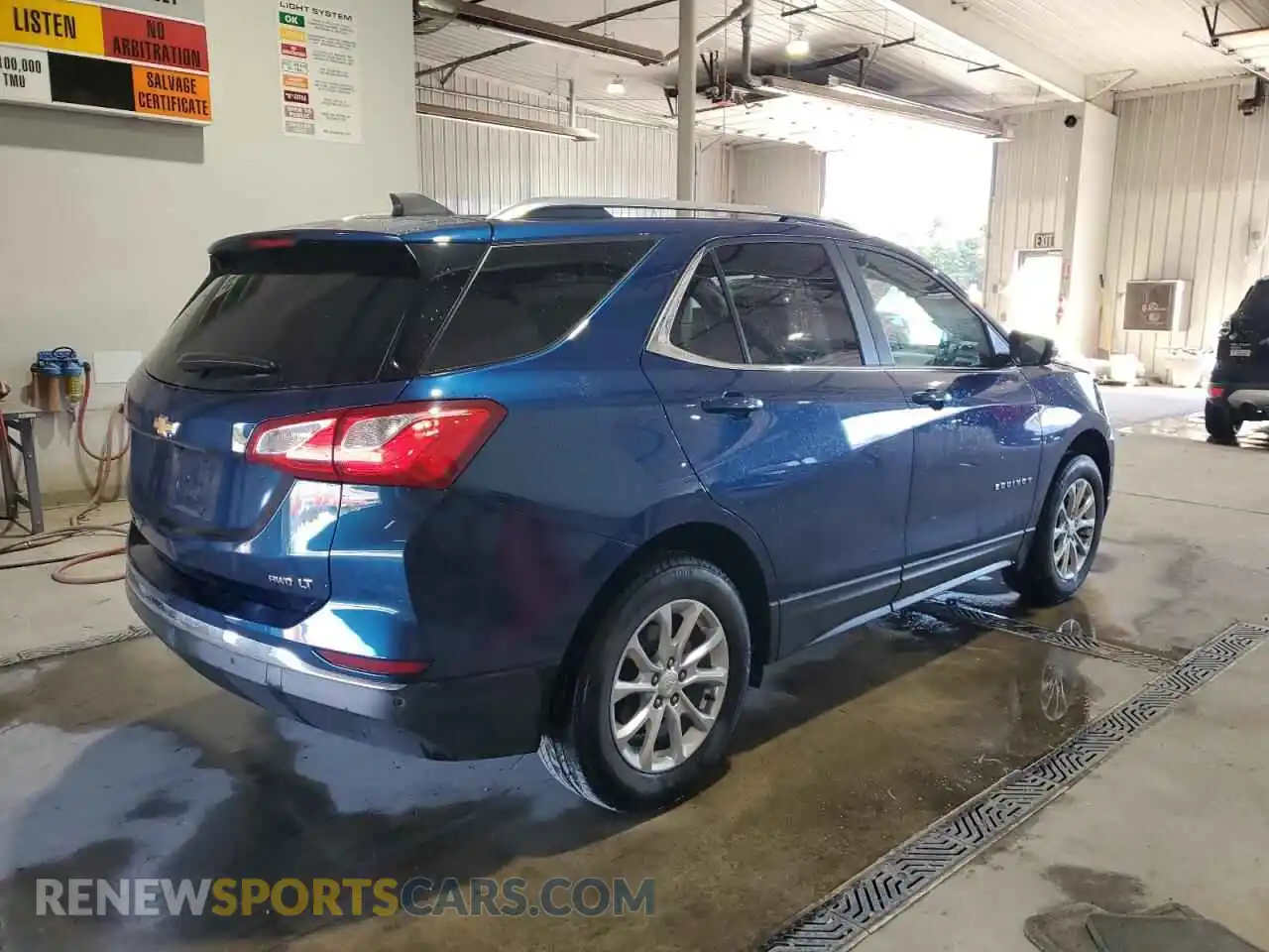 3 Photograph of a damaged car 3GNAXUEV7ML353184 CHEVROLET EQUINOX 2021