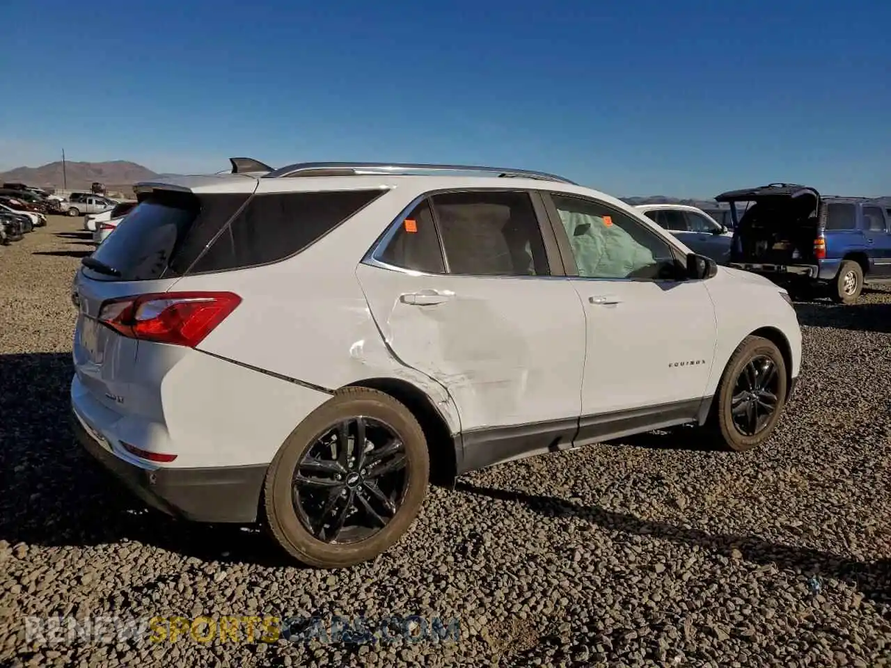 3 Photograph of a damaged car 3GNAXUEV7ML396164 CHEVROLET EQUINOX 2021