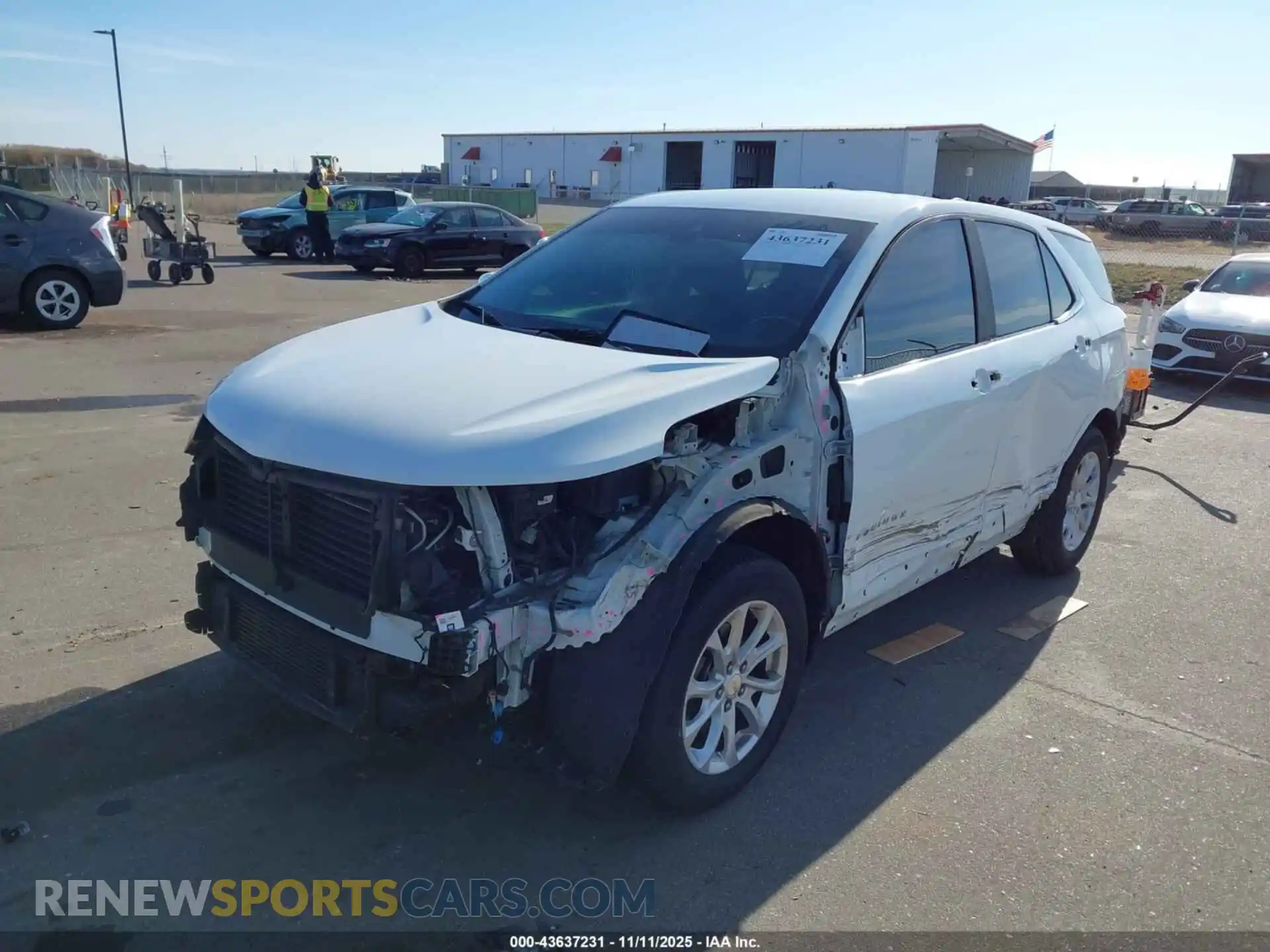 2 Photograph of a damaged car 3GNAXUEV7MS119603 CHEVROLET EQUINOX 2021