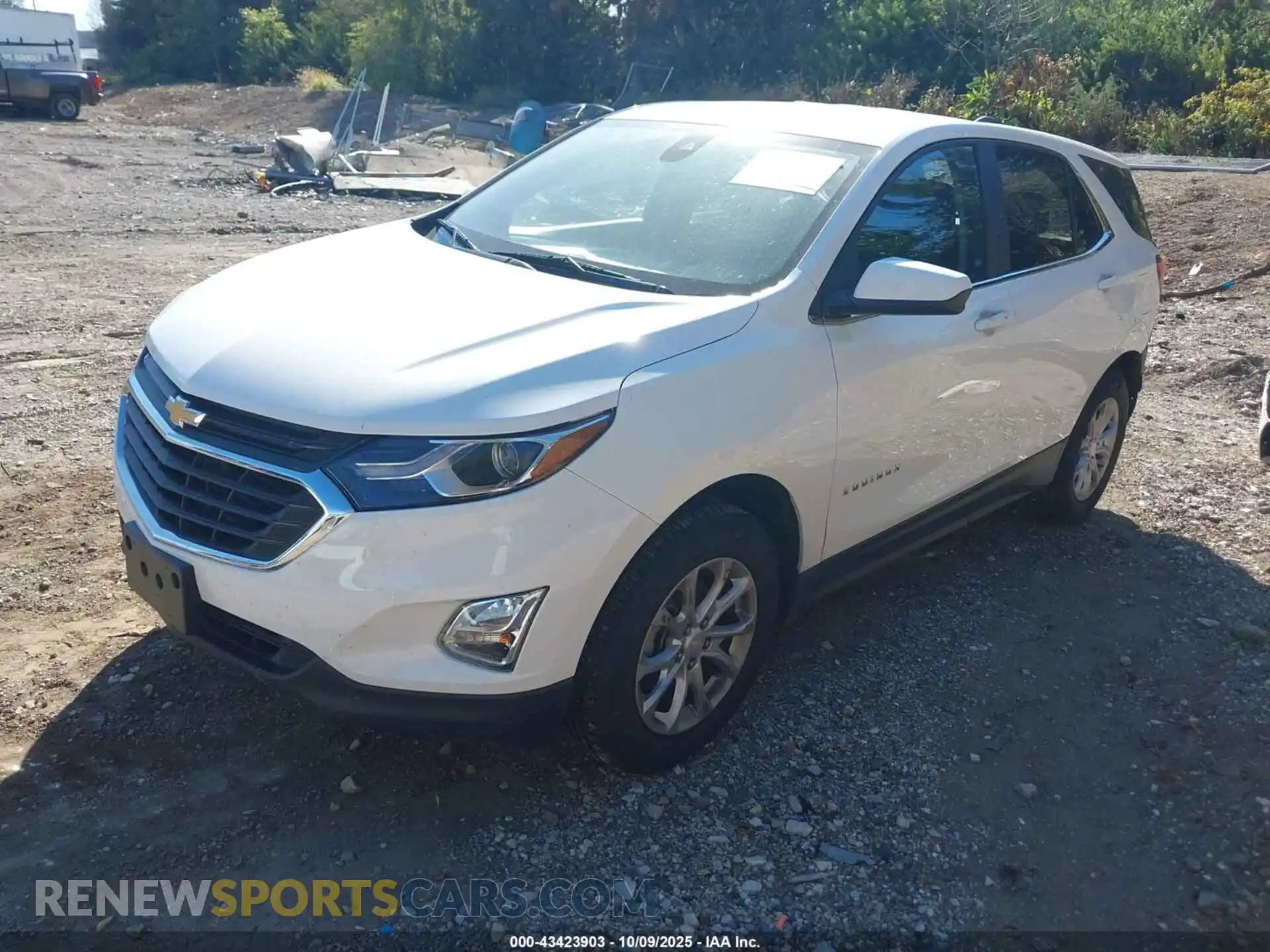 2 Photograph of a damaged car 3GNAXUEV7MS143206 CHEVROLET EQUINOX 2021