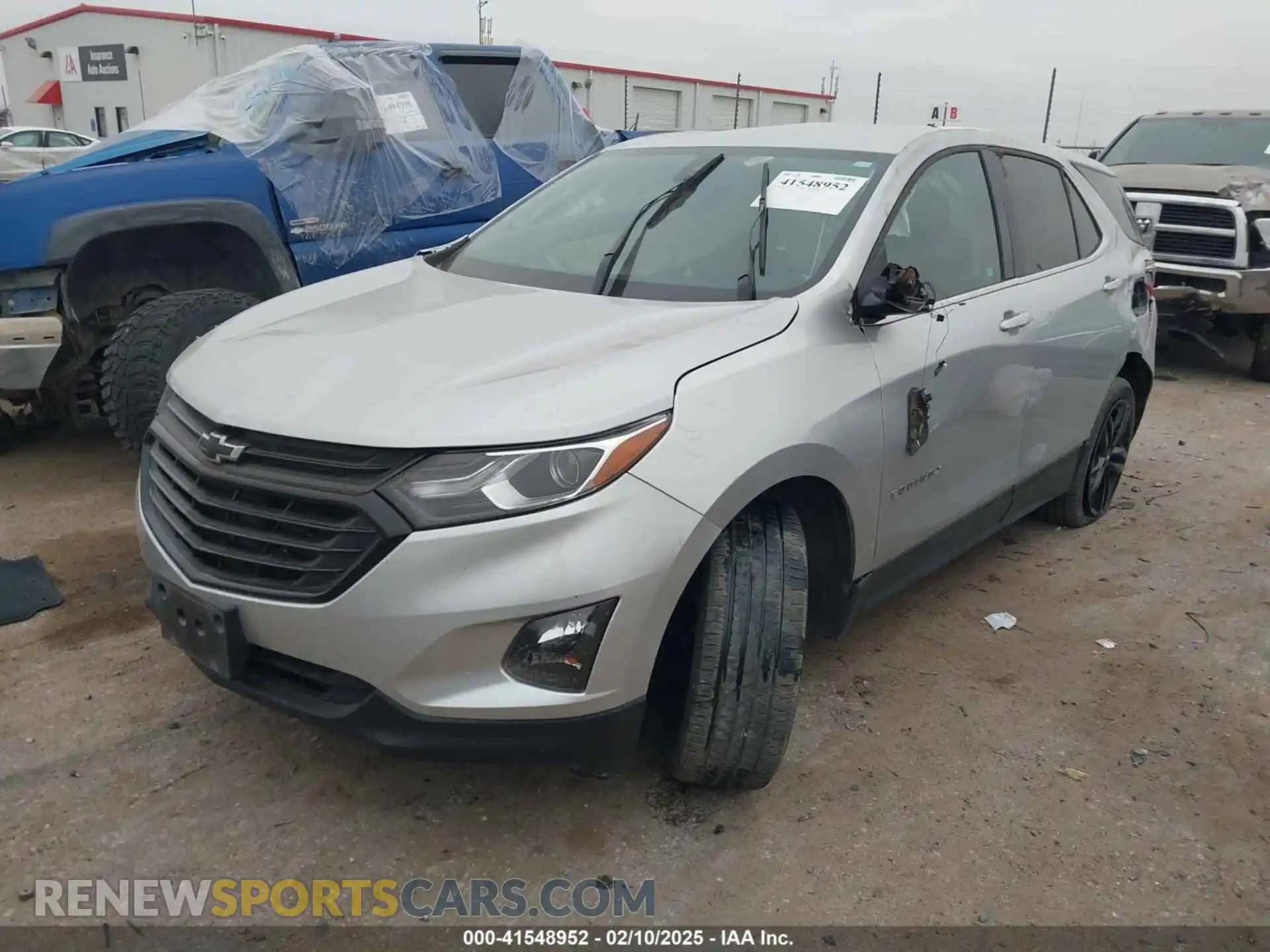 2 Photograph of a damaged car 3GNAXUEV9ML328657 CHEVROLET EQUINOX 2021