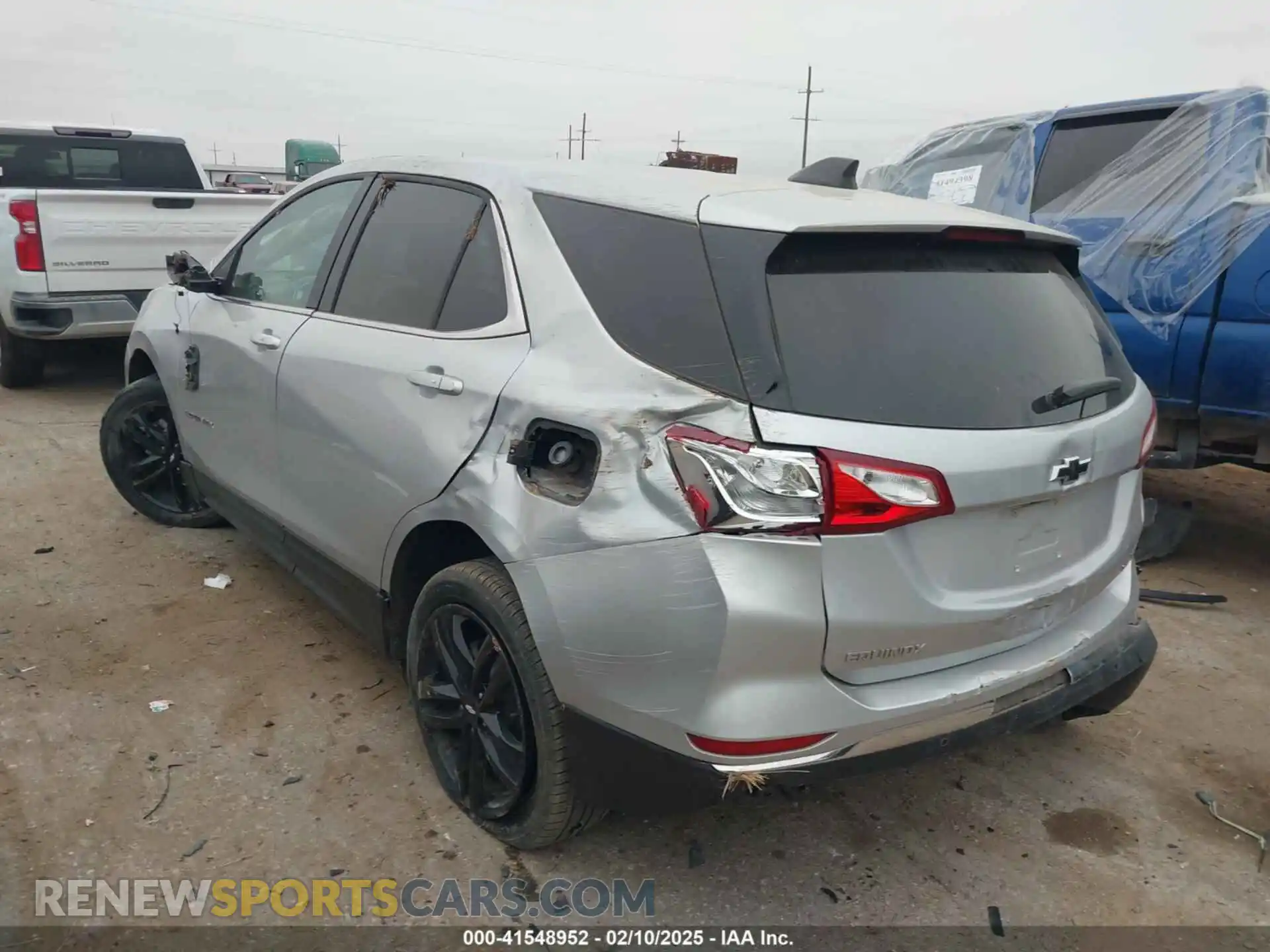 3 Photograph of a damaged car 3GNAXUEV9ML328657 CHEVROLET EQUINOX 2021