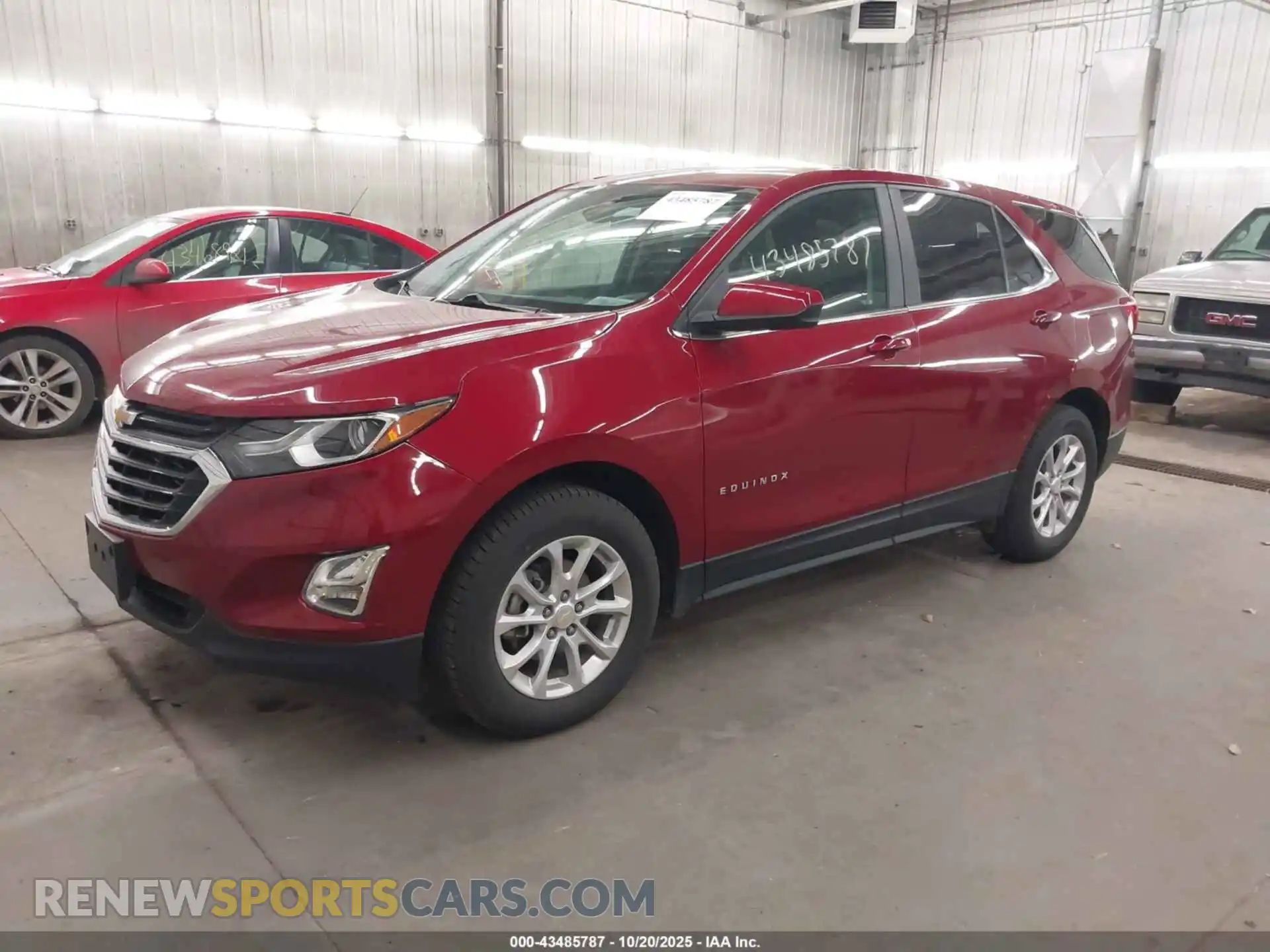 2 Photograph of a damaged car 3GNAXUEVXML333317 CHEVROLET EQUINOX 2021