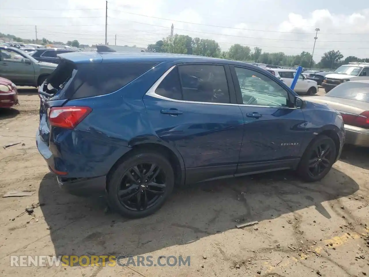 3 Photograph of a damaged car 3GNAXUEVXML390648 CHEVROLET EQUINOX 2021