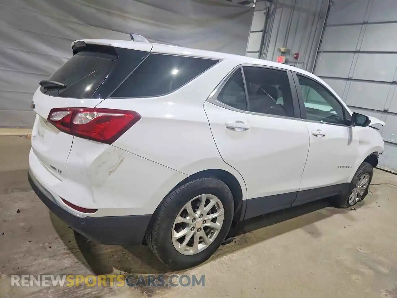 3 Photograph of a damaged car 3GNAXUEVXMS170075 CHEVROLET EQUINOX 2021