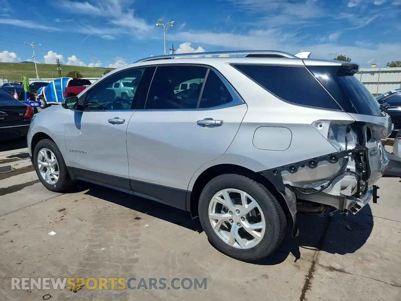 2 Photograph of a damaged car 3GNAXXEV7MS133812 CHEVROLET EQUINOX 2021