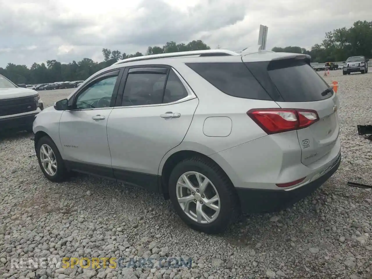 2 Photograph of a damaged car 3GNAXXEV7MS176708 CHEVROLET EQUINOX 2021