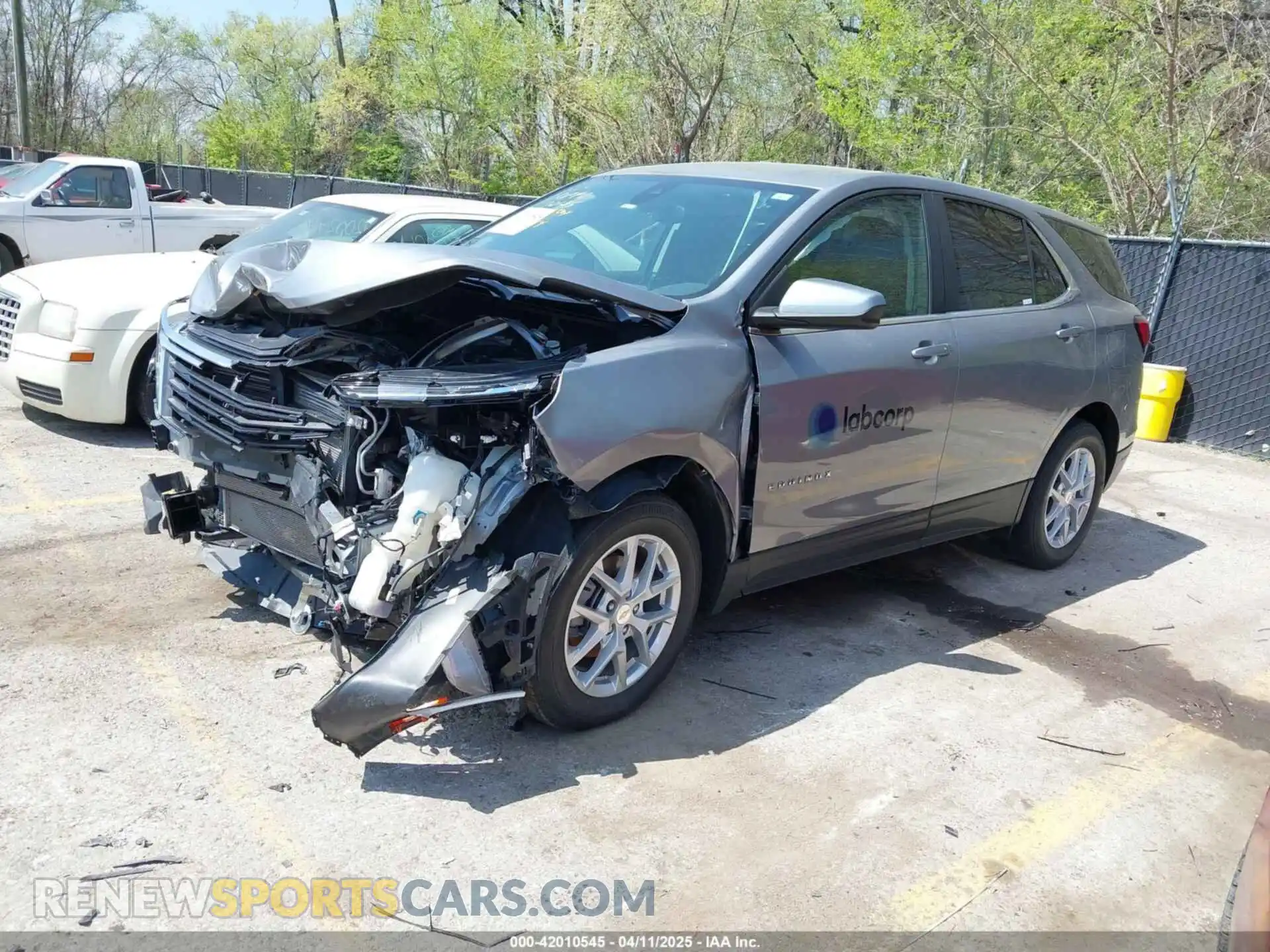 2 Photograph of a damaged car 3GNAXTEG6PL246014 CHEVROLET EQUINOX 2023
