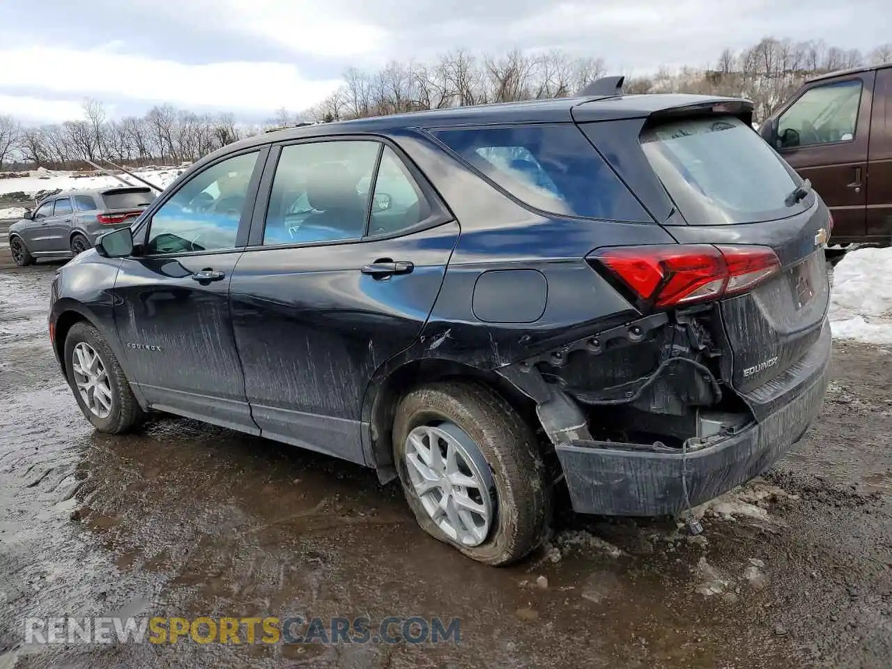 2 Photograph of a damaged car 3GNAX5EG8RL157463 CHEVROLET EQUINOX 2024