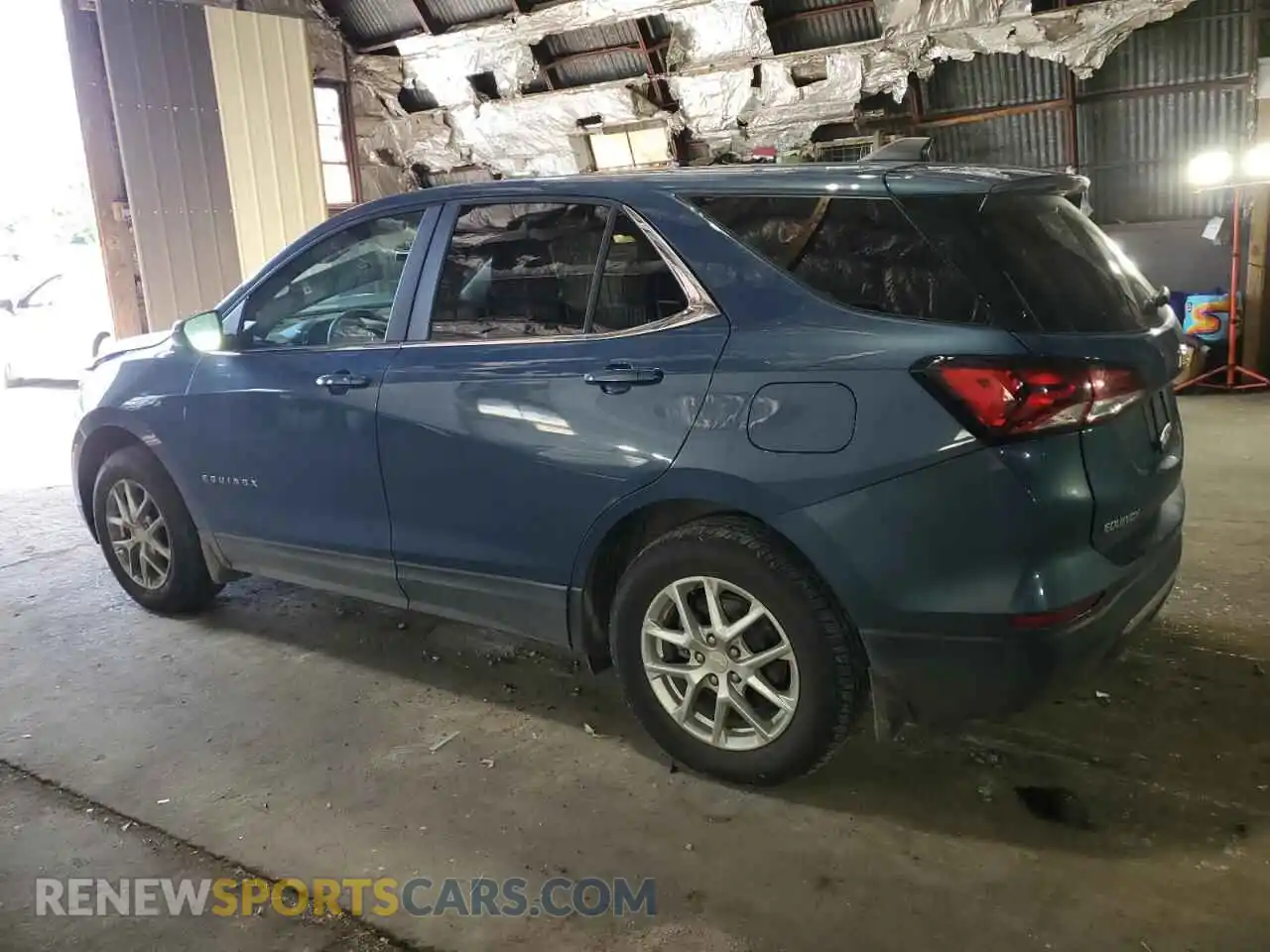 2 Photograph of a damaged car 3GNAXUEG6RL313557 CHEVROLET EQUINOX 2024