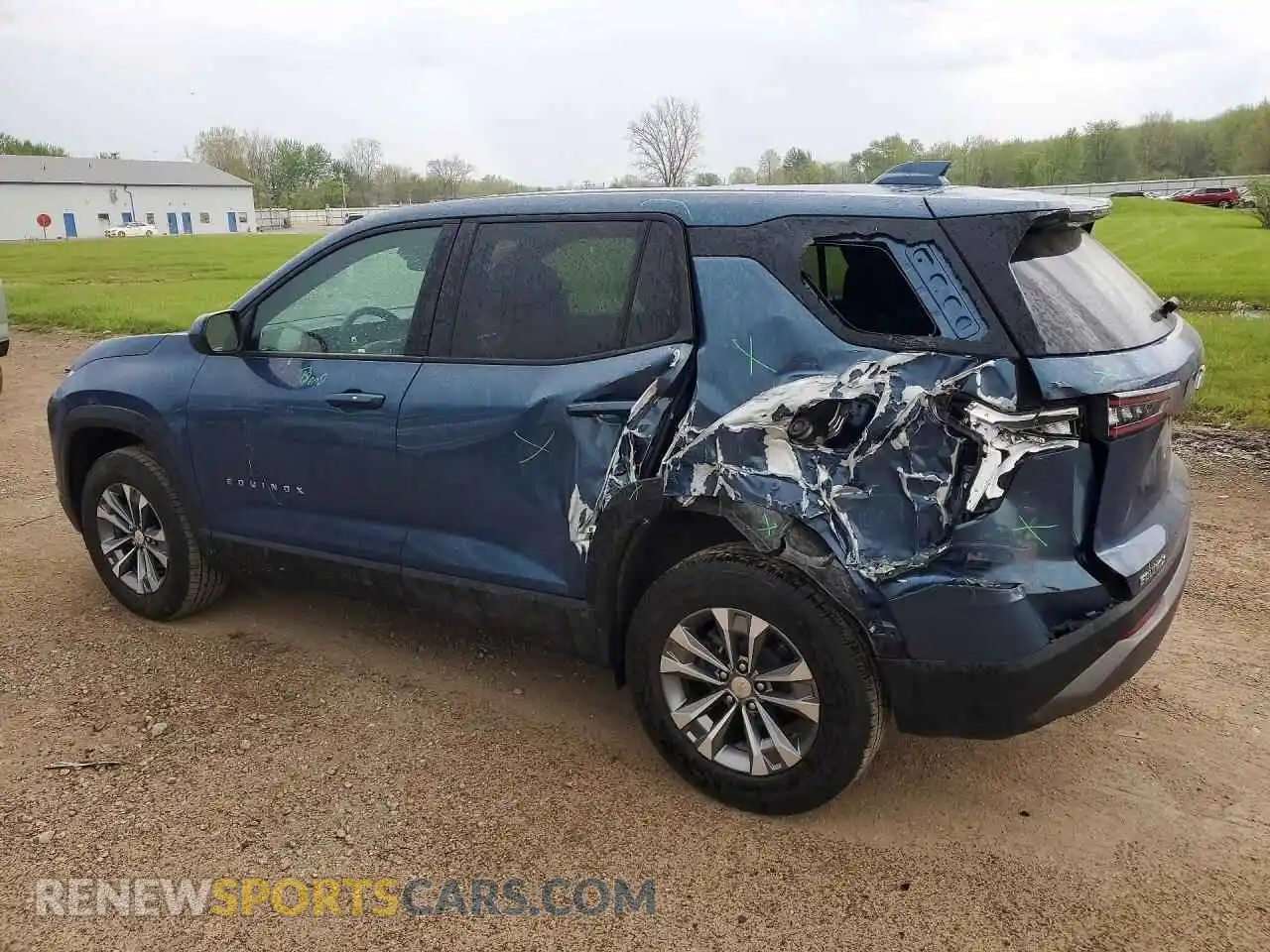 2 fotografías del automóvil dañado 3GNAXHEG1SL282831 CHEVROLET EQUINOX 2025