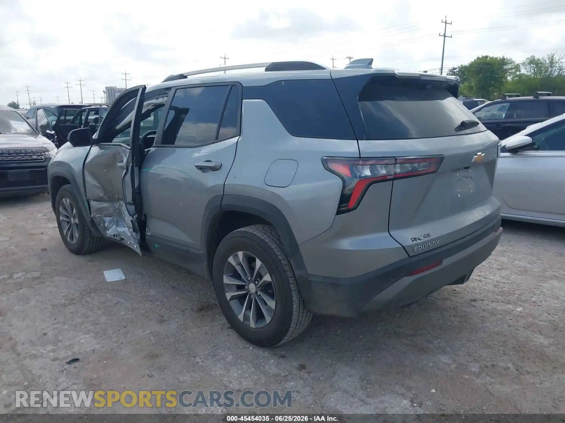 3 Photograph of a damaged car 3GNAXHEG7SL100470 CHEVROLET EQUINOX 2025