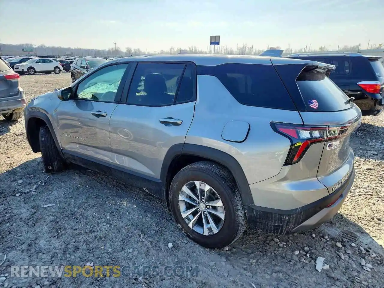 2 Photograph of a damaged car 3GNAXHEG7SL326766 CHEVROLET EQUINOX 2025