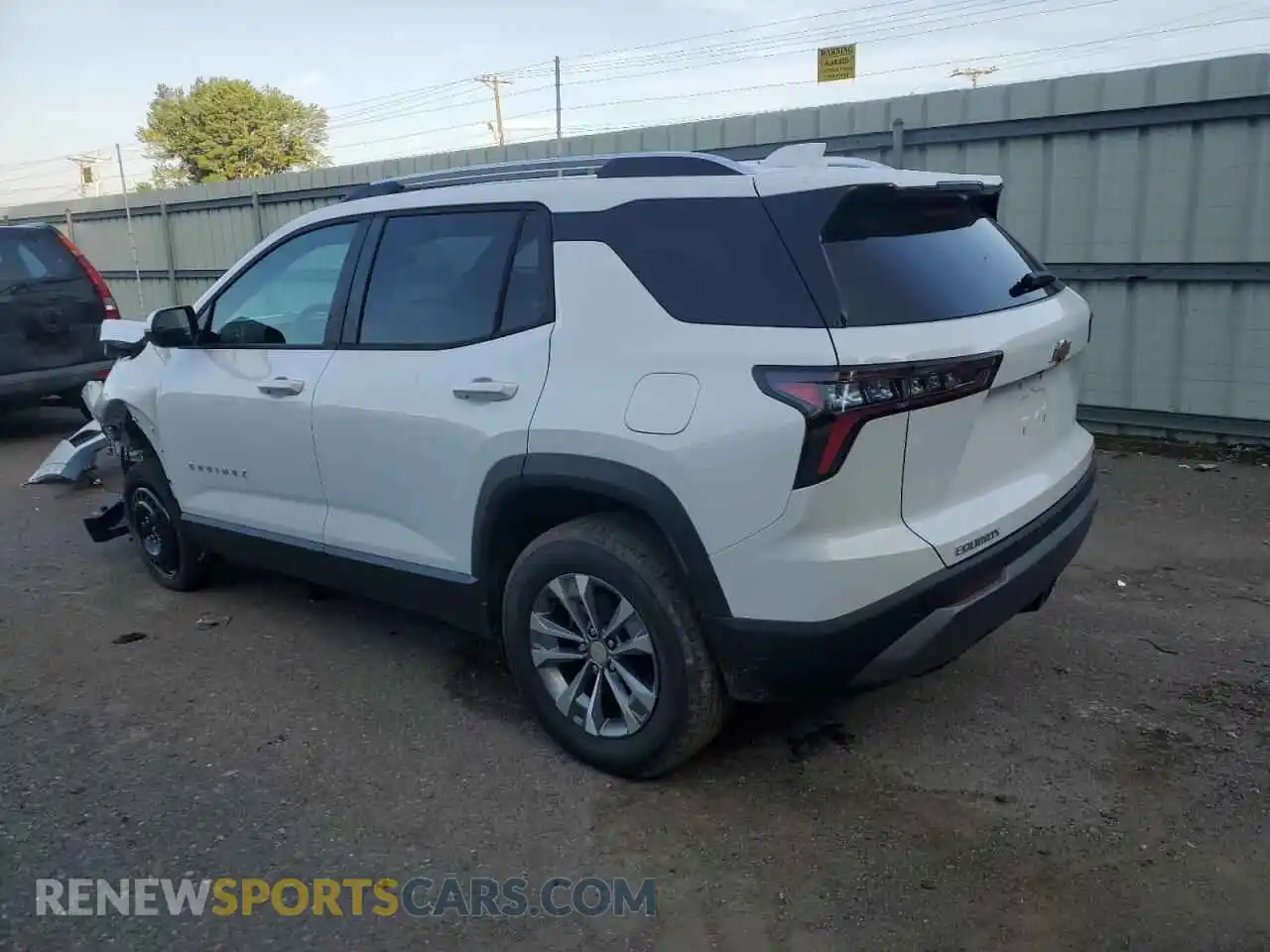 2 Photograph of a damaged car 3GNAXHEG7SL330381 CHEVROLET EQUINOX 2025