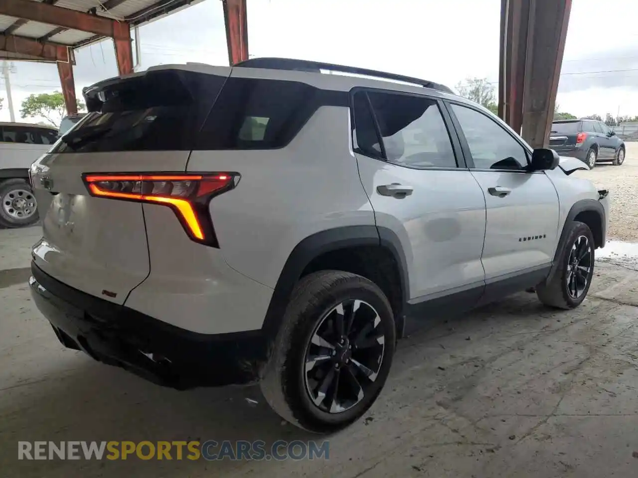 3 Photograph of a damaged car 3GNAXLEG1SL116294 CHEVROLET EQUINOX 2025