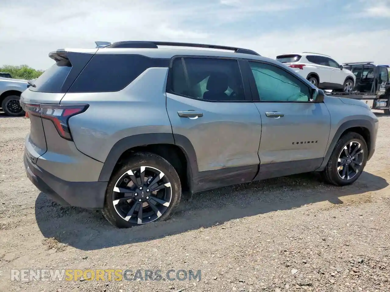 3 Photograph of a damaged car 3GNAXLEG7SL124514 CHEVROLET EQUINOX 2025
