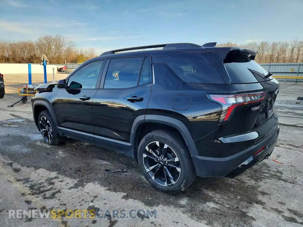 2 Photograph of a damaged car 3GNAXLEG8SL275846 CHEVROLET EQUINOX 2025