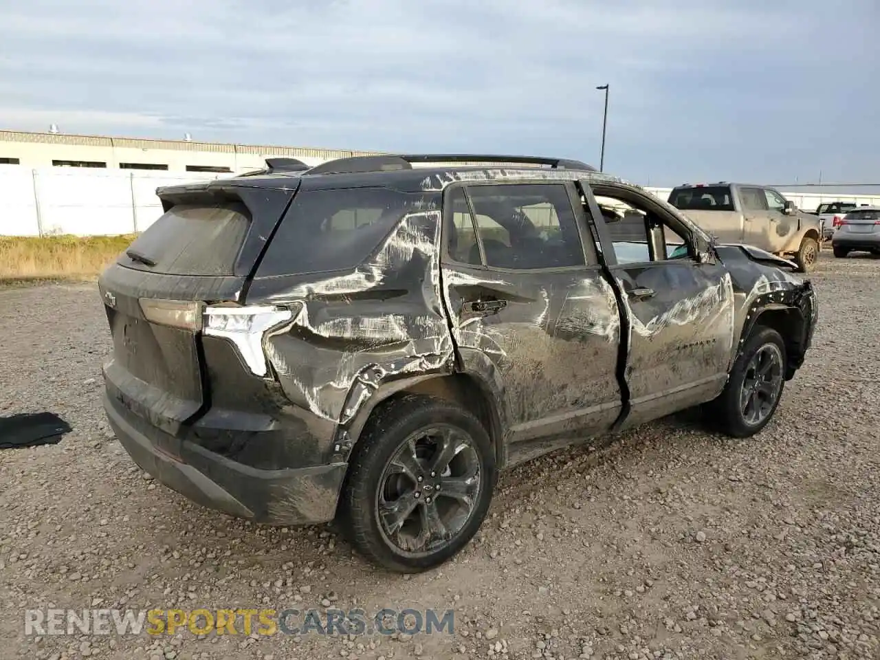 3 Photograph of a damaged car 3GNAXPEG7SL181318 CHEVROLET EQUINOX 2025