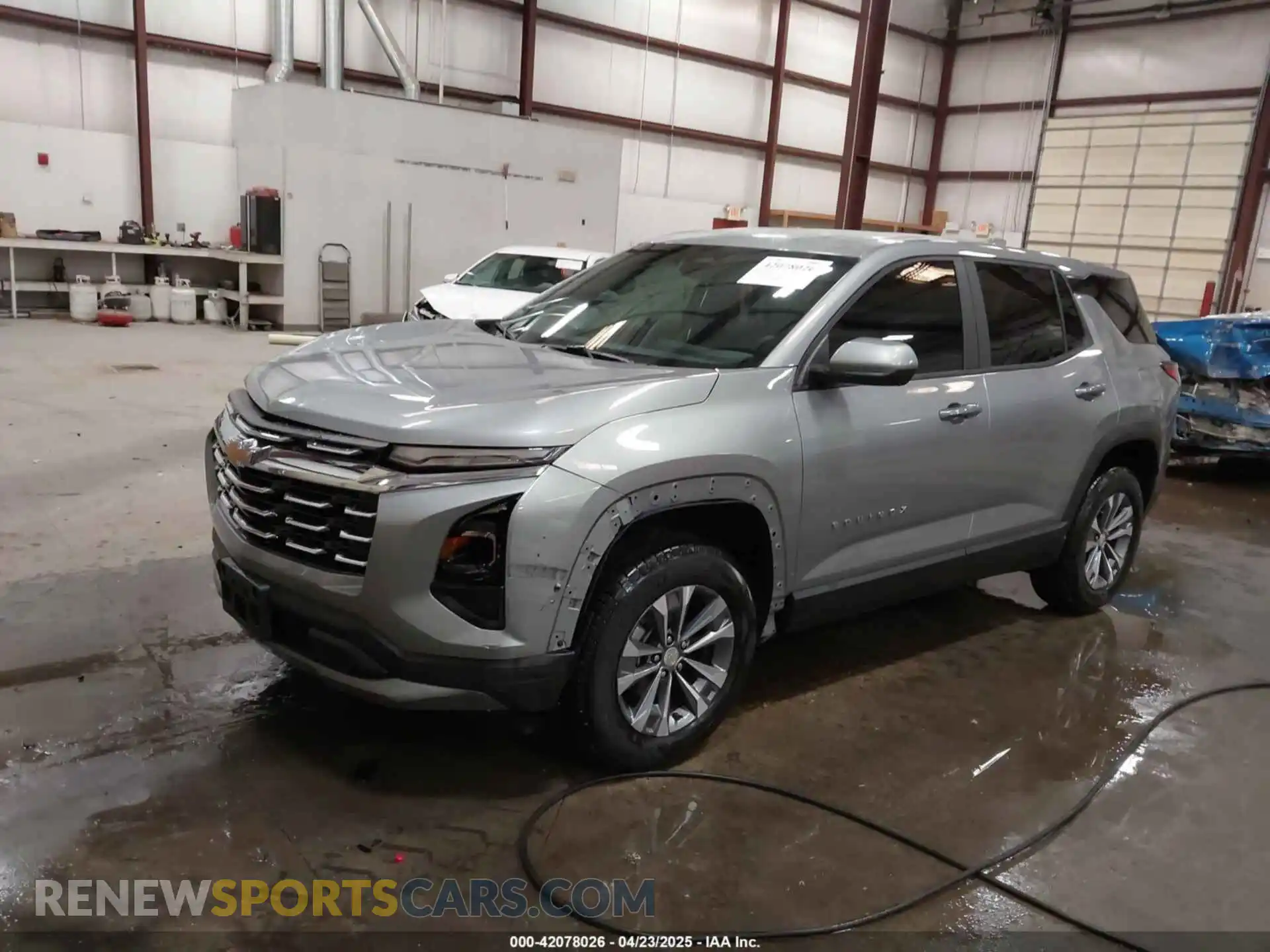 2 Photograph of a damaged car 3GNAXPEG7SL190701 CHEVROLET EQUINOX 2025