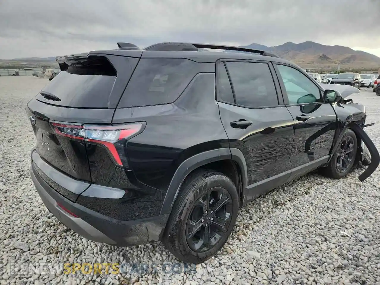 3 Photograph of a damaged car 3GNAXPEG7SL223177 CHEVROLET EQUINOX 2025