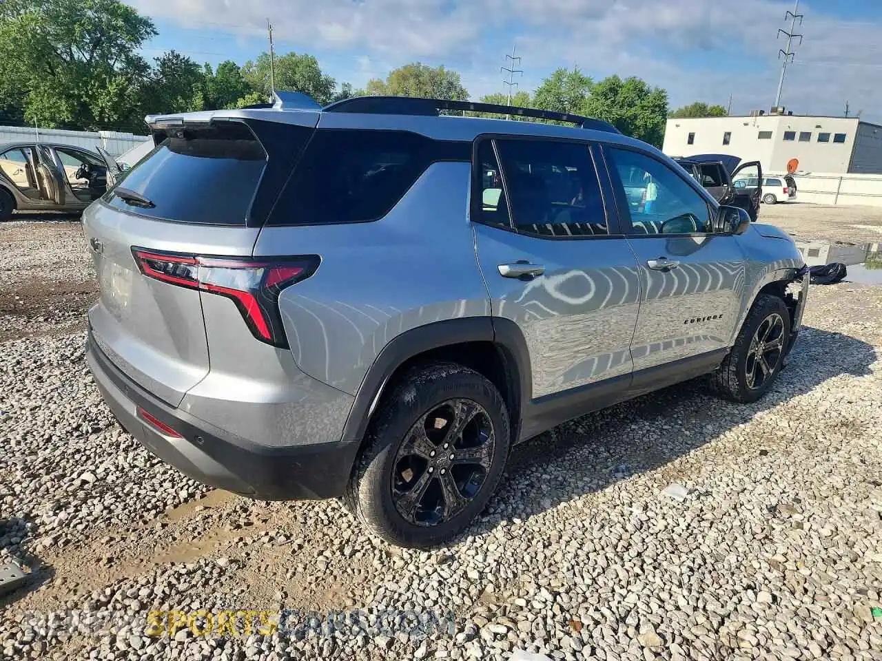 3 fotografías del automóvil dañado 3GNAXPEG7SL231022 CHEVROLET EQUINOX 2025