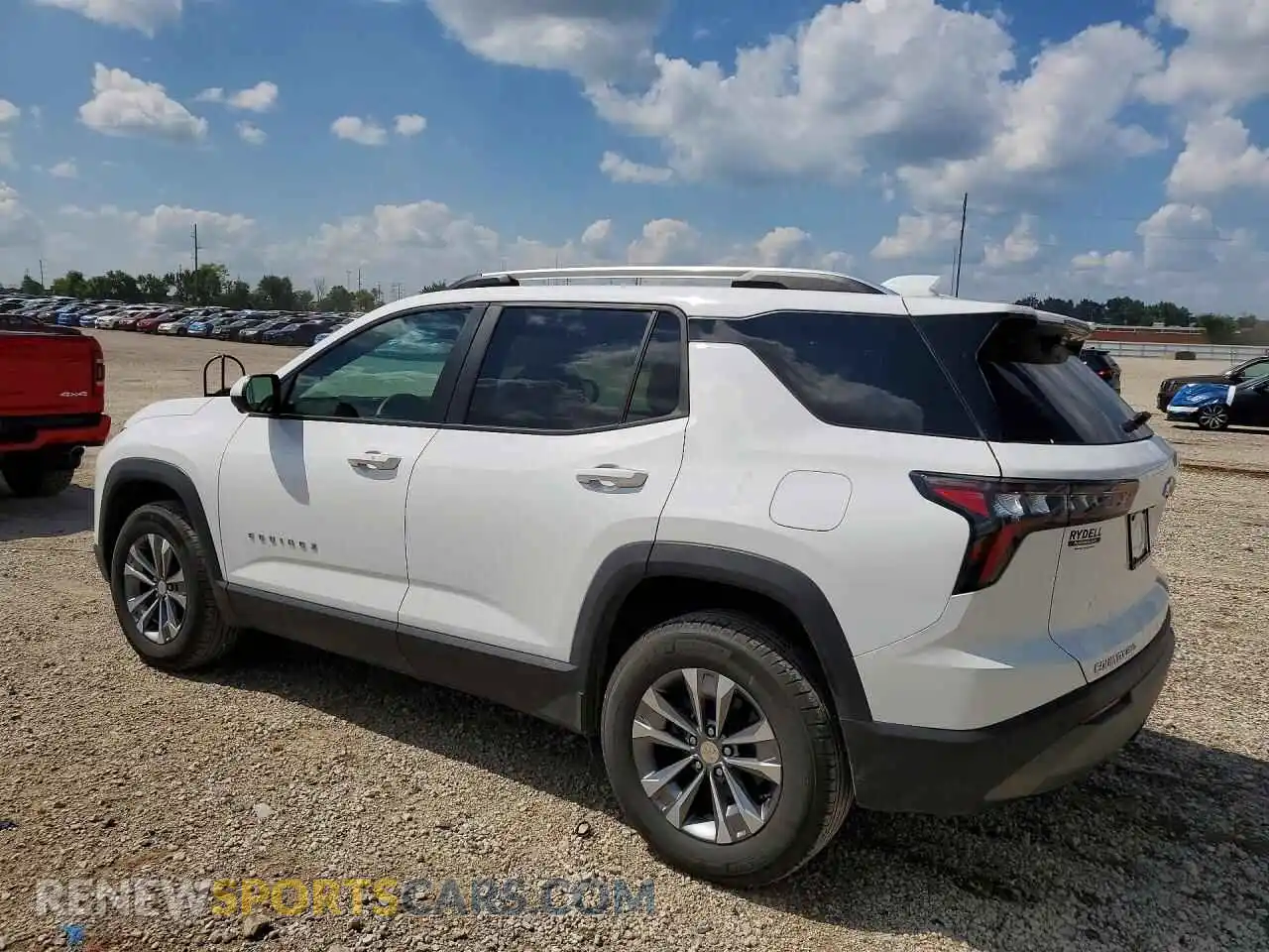 2 fotografías del automóvil dañado 3GNAXPEG7SL242215 CHEVROLET EQUINOX 2025