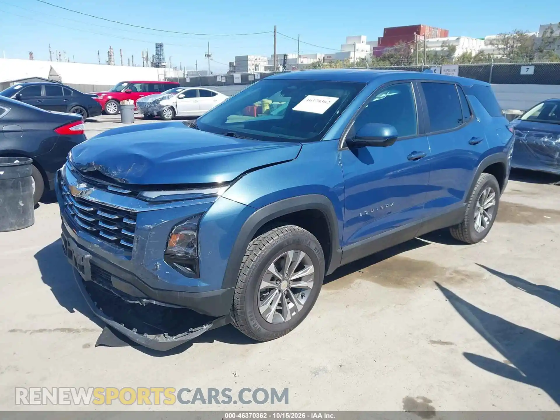 2 Фотография поврежденного автомобиля 3GNAXPEG7SL244319 CHEVROLET EQUINOX 2025