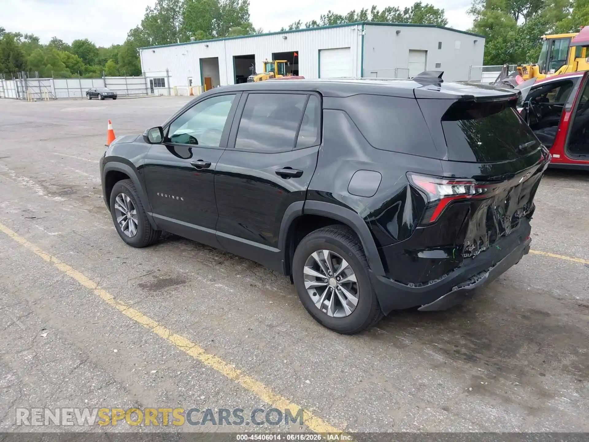 3 Photograph of a damaged car 3GNAXPEG7SL253523 CHEVROLET EQUINOX 2025