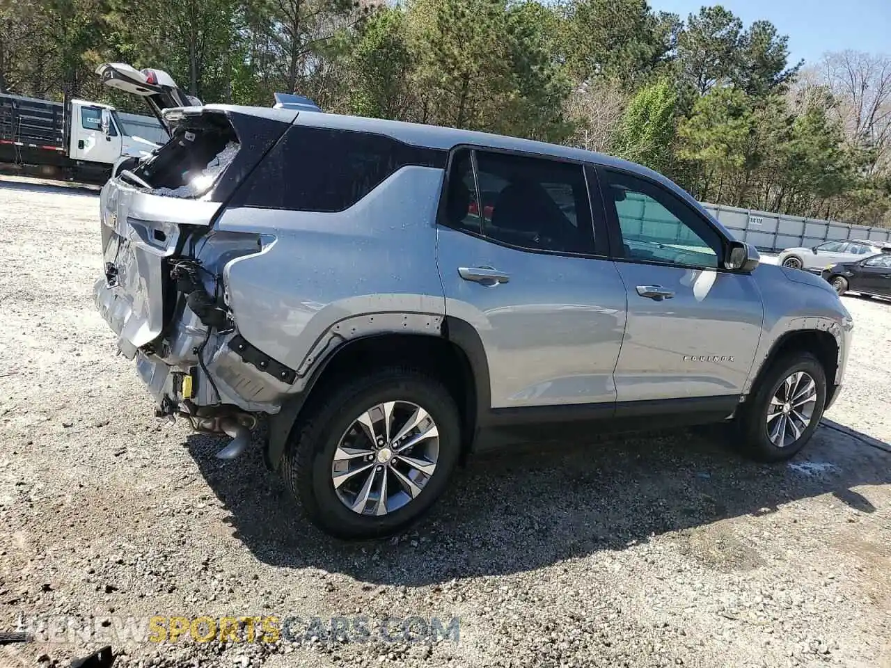 3 Photograph of a damaged car 3GNAXPEG7SL255398 CHEVROLET EQUINOX 2025