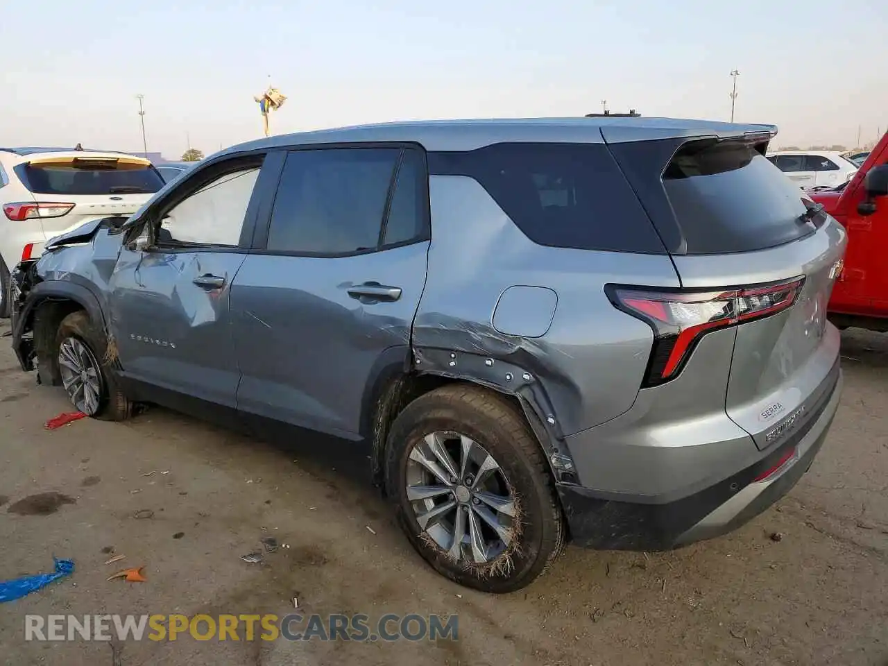 2 Photograph of a damaged car 3GNAXPEG7SL303756 CHEVROLET EQUINOX 2025
