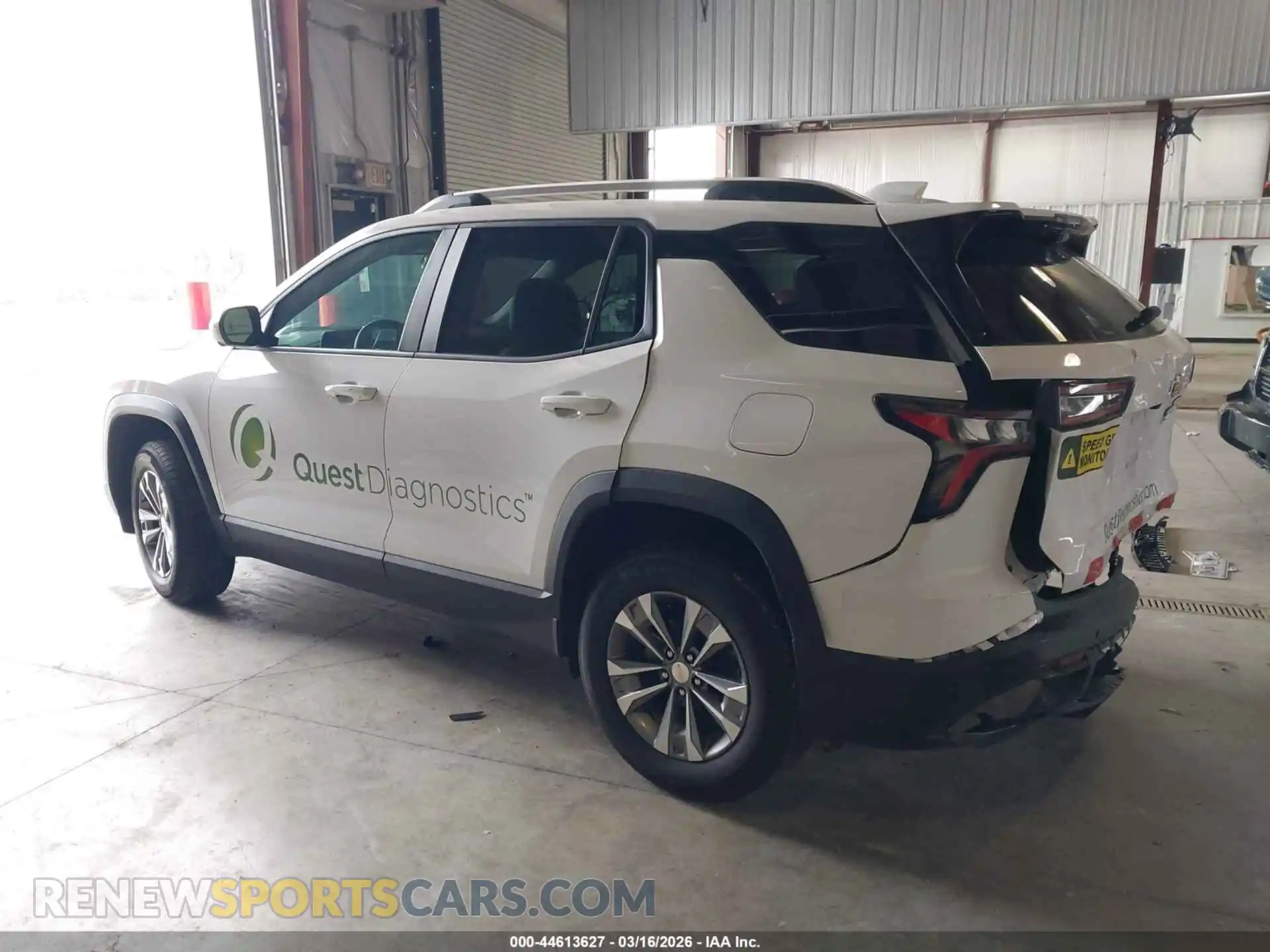 3 Photograph of a damaged car 3GNAXPEG7SL316510 CHEVROLET EQUINOX 2025