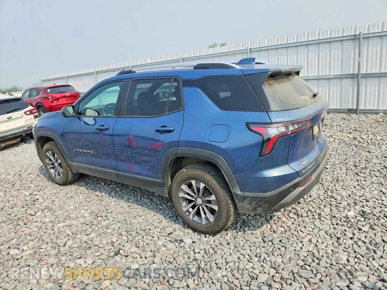 2 fotografías del automóvil dañado 3GNAXPEG8SL238237 CHEVROLET EQUINOX 2025