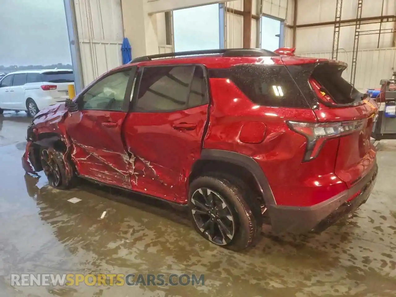 2 Photograph of a damaged car 3GNAXLEG4TL119787 CHEVROLET EQUINOX 2026