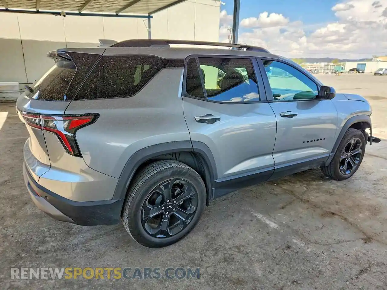 3 Photograph of a damaged car 3GNAXPEG7TL242572 CHEVROLET EQUINOX 2026