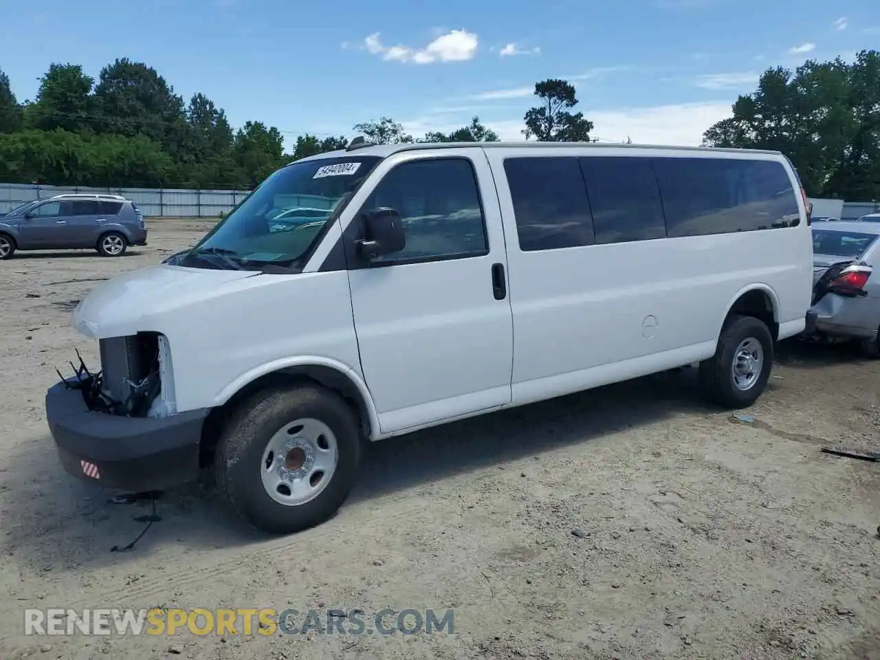 1 Photograph of a damaged car 1GAZGNFG8K1284438 CHEVROLET EXPRESS 2019
