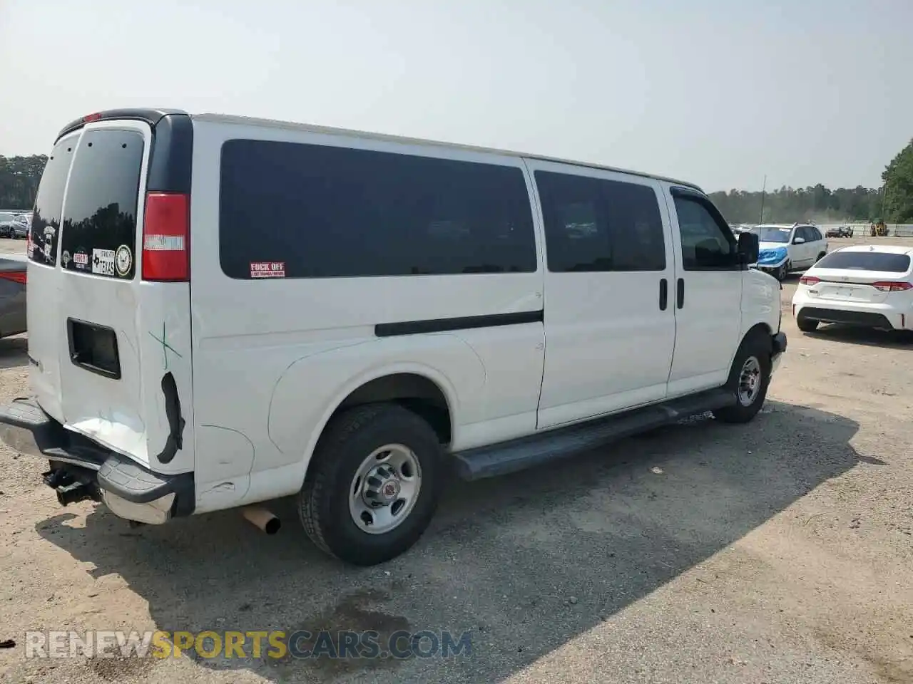 3 Photograph of a damaged car 1GAZGPFG6K1263857 CHEVROLET EXPRESS 2019