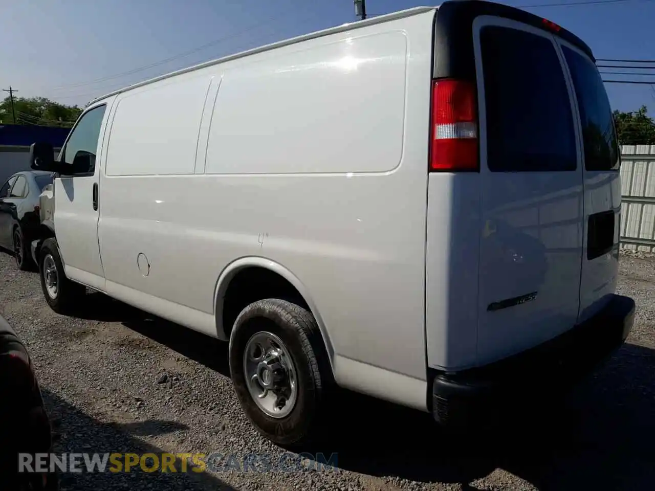 2 Photograph of a damaged car 1GCWGAFP0K1362956 CHEVROLET EXPRESS 2019