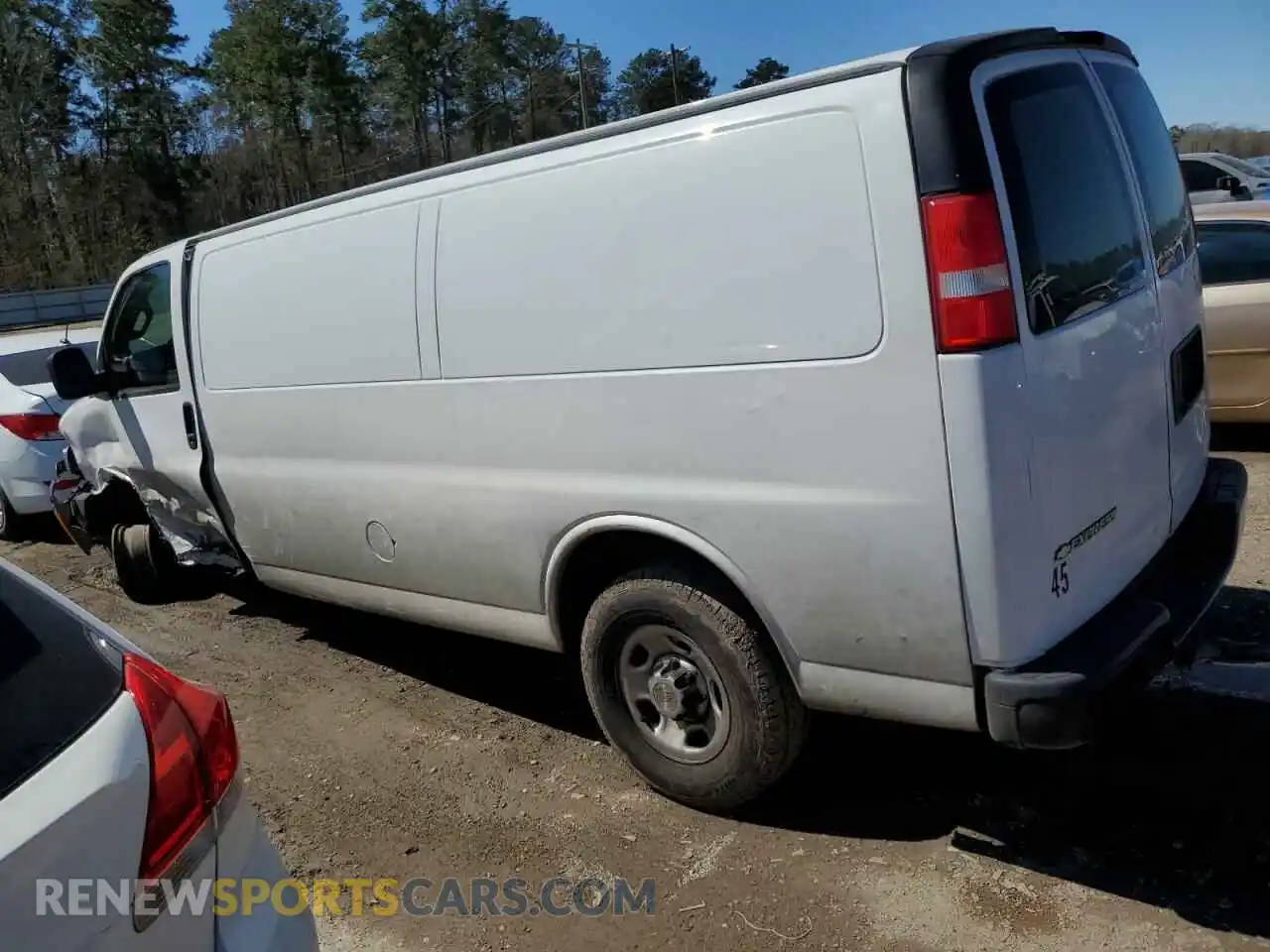 2 Photograph of a damaged car 1GCWGBFP8K1156709 CHEVROLET EXPRESS 2019
