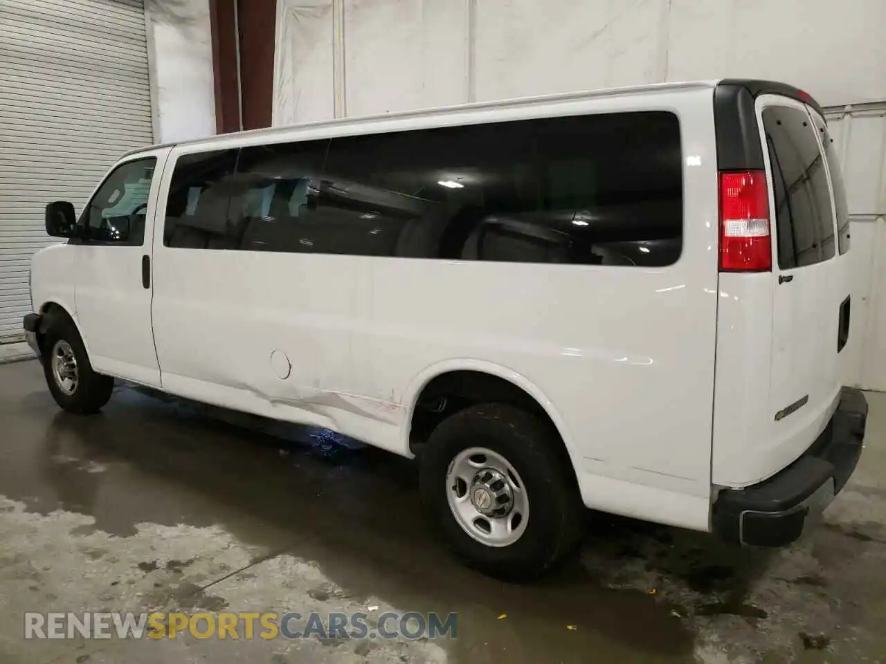 2 Photograph of a damaged car 1GAZGPFG7L1248401 CHEVROLET EXPRESS 2020